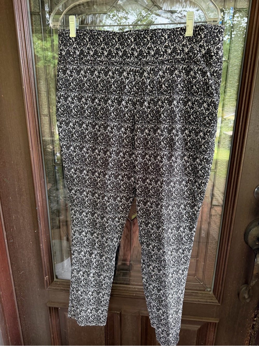 Courtenay Black & White Marled Skinny Pull-On Pants